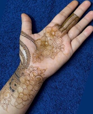 Mehndi Design is popular during wedding season