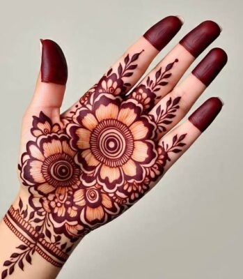 Mehndi Design is suitable for family functions