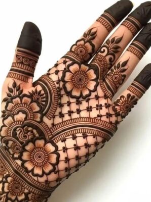 Mehndi Designs are perfect for engagement ceremonies