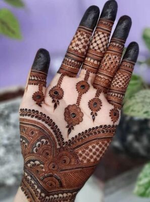 Mehndi Designs are popular during wedding seasons