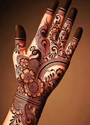 Mehndi Designs suit both hands and feet