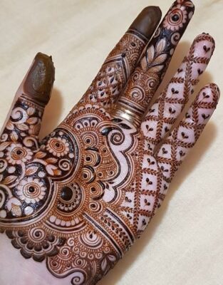 New Mehndi Design is popular on social media platforms