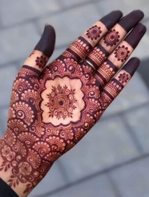 Royal Front Hand Mehndi Design enhances the beauty of the palm
