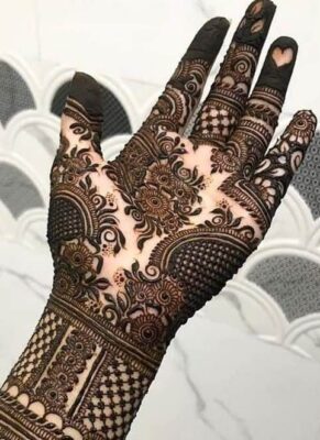 Royal Front Hand Mehndi Design reflects heritage and tradition
