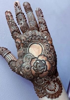 Royal Mehndi Design is suitable for full hand decoration