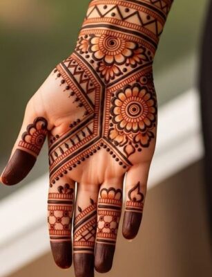 Simple Mehndi Designs are perfect for beginners