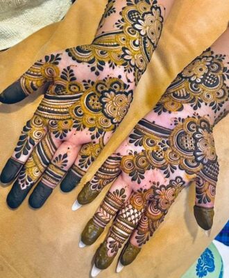 Arabic Mehndi Design is easy to apply compared to heavy designs