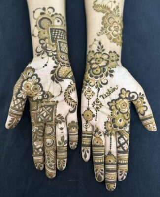 Arabic Mehndi Design is perfect for weddings and festivals