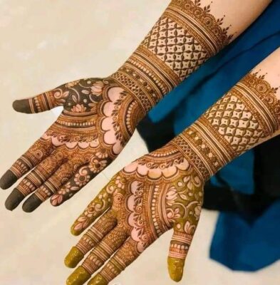 Arabic Mehndi Design is trending on social media platforms
