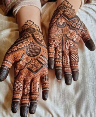 Basic Easy Front Hand Simple Mehndi Design is a great choice for everyone