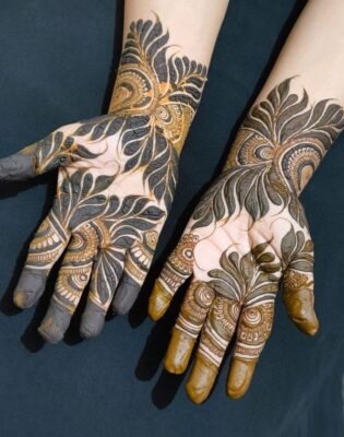Basic Easy Front Hand Simple Mehndi Design is beginner friendly