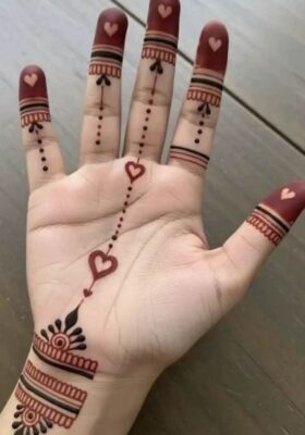 Easy Mehndi Design enhances the natural beauty of hands
