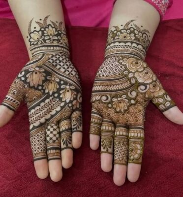 Easy Mehndi Design is best for beginners and quick application