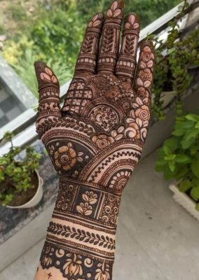 Full Hand Mehndi Design is perfect for weddings engagements and parties