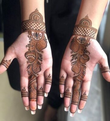 Mehndi Design Simple Front Hand enhances the beauty of the palm