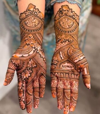 Mehndi Design makes hands look graceful