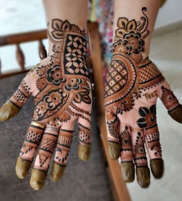New Mehndi Design Photo is loved by brides and bridesmaids