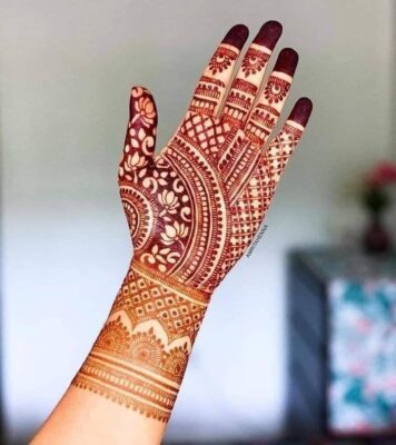 Overall, Full Hand Mehndi Design is one of the most beautiful mehndi styles