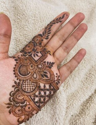 Palm Mehndi Design enhances the beauty of the inner hand