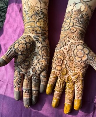 Simple Mehandi Design is easy to practice at home