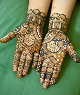 Stylish Mehndi Design adds a modern and trendy touch to your look