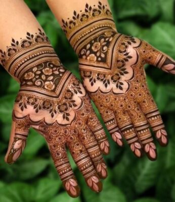 Stylish Simple Mehndi Design never goes out of trend