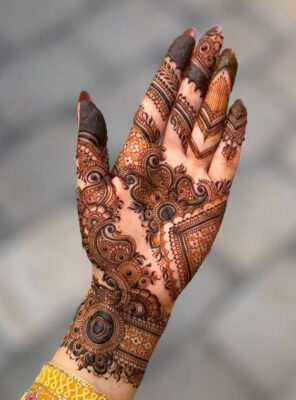 Aesthetic Mehndi Design includes floral and minimal patterns