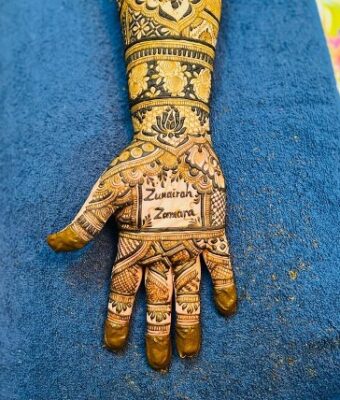 Latest Simple Mehndi Designs are perfect for all age groups