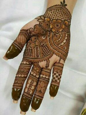 Easy Mehndi Design for Girls