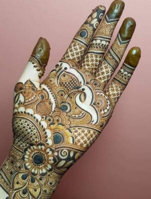 Floral Arabic Mehndi Design